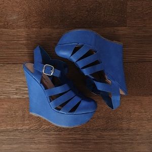 New Blue Wedges- Breckelle’s